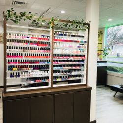 YY Nails & Spa