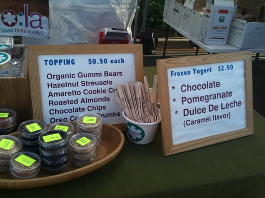 Sherman Oaks Farmers Market by null