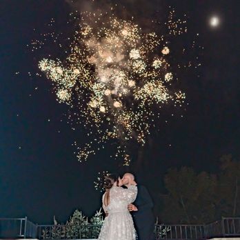 Liberty Fireworks - In the glow of fireworks, they found their forever spark - Fireworks Near Me - San Antonio, Texas Liberty Fireworks - In the glow of fireworks, they found their forever spark - Fireworks Near Me - San Antonio, Texas