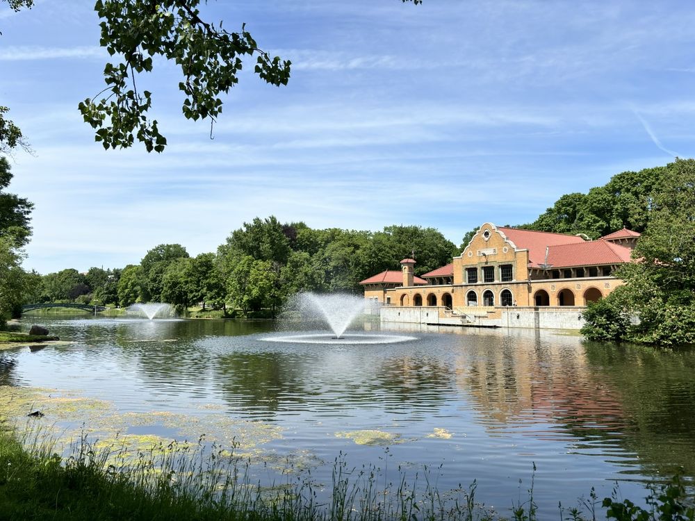 LAKEHOUSE Updated May 2024 18 S Lake Ave, Albany, New York Phone