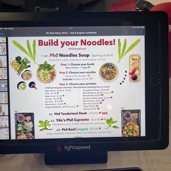 Yen's Kitchen - Cashier with touchscreen menu - Vietnamese Near Me - Lake Worth, Florida