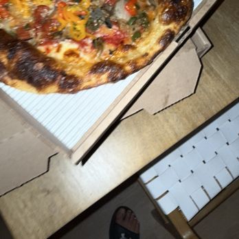 Tralia Pizza - Supreme pizza - Pizza Near Me - Sarasota, Florida