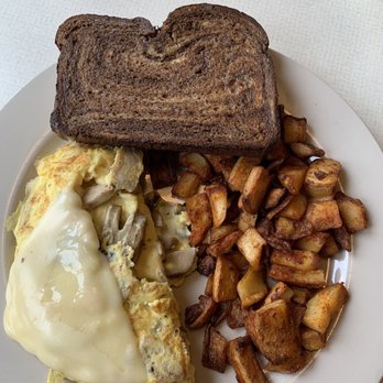 J's Restaurant & Lounge - Chicken sausage, mushroom, and Swiss cheese omelette. - Lounges Near Me - Newberg, Oregon J's Restaurant & Lounge - Chicken sausage, mushroom, and Swiss cheese omelette. - Lounges Near Me - Newberg, Oregon