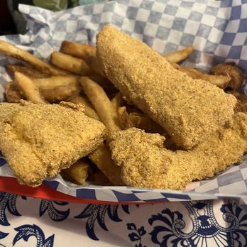 High Cotton Kitchen - Catfish basket - Comfort Food Near Me - Paris, Texas High Cotton Kitchen - Catfish basket - Comfort Food Near Me - Paris, Texas