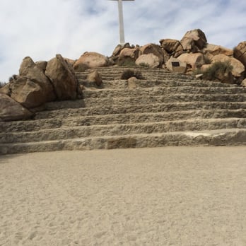 Mount Rubidoux Trail - Hiking Near Me - Riverside, California