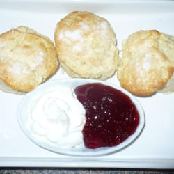Knosh Catering - Scones with cream and jam