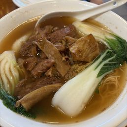 Braised Beef stew noodle soup