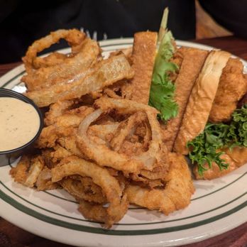 Willie Sue's - Bars Near Me - Sumter, South Carolina