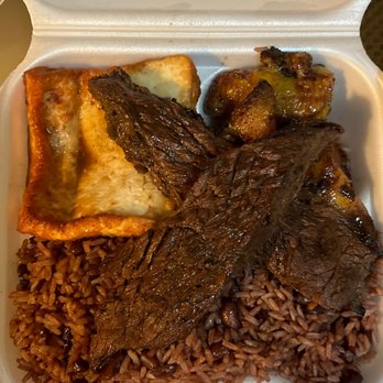Pinolandia - Carne asada, queso Frito, - Latin American Near Me - Miami, Florida