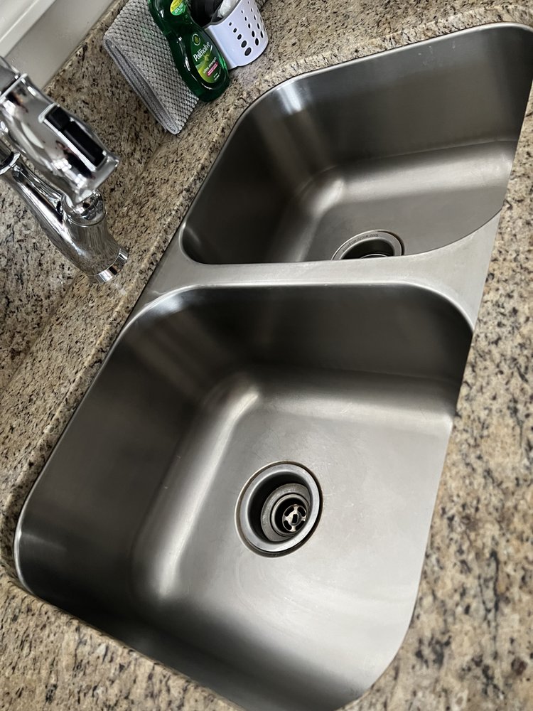 WELL DONE HOUSE CLEANING 12 Photos Medford, Oregon Home Cleaning