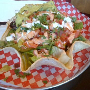 Mucho Burrito Fresh Mexican Grill - Vegetarian taco bowl salad w/ black beans & veggies and the fixings!! :) - Mexican Near Me - Ottawa, Ontario Mucho Burrito Fresh Mexican Grill - Vegetarian taco bowl salad w/ black beans & veggies and the fixings!! :) - Mexican Near Me - Ottawa, Ontario