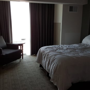 DoubleTree by Hilton Omaha Southwest - Double bed room after I slept in it - Hotels Near Me - Omaha, Nebraska