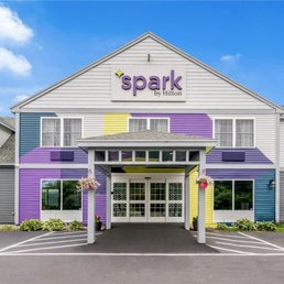 Exterior photo of Spark by Hilton Freeport - Freeport, Maine Exterior photo of Spark by Hilton Freeport - Freeport, Maine