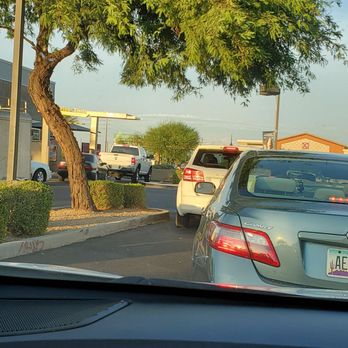 McDonald's - cars parked in a parking lot - Fast Food Near Me - Sun Lakes, Arizona