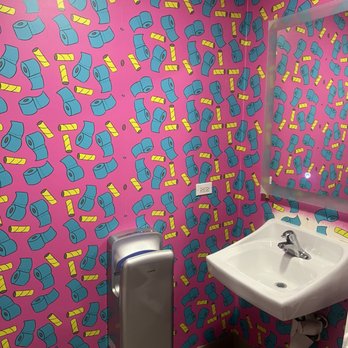 Clean Your Dirty Face - South Loop - Bathroom - Skin Care Near Me - Chicago, Illinois Clean Your Dirty Face - South Loop - Bathroom - Skin Care Near Me - Chicago, Illinois