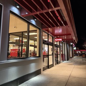 TJ MAXX - Updated September 2025 - 24 Photos & 19 Reviews - 141 Needham