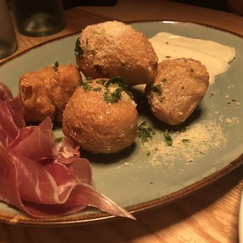 Barley Mac - Bars Near Me - Arlington, Virginia