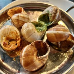 L'ESCARGOT - Updated January 2026 - 1049 Photos & 330 Real Reviews