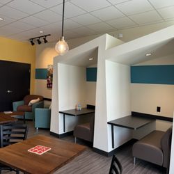 Biggby Coffee - Inside