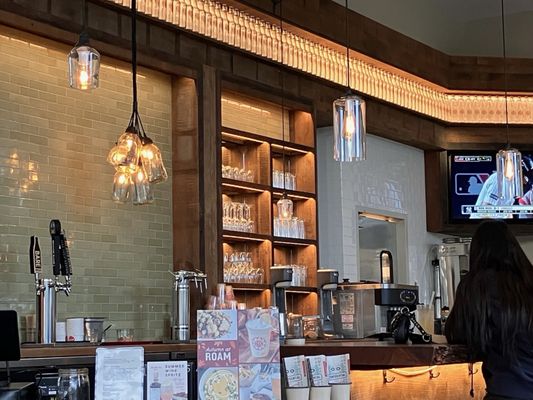 Roam Artisan Burgers by null