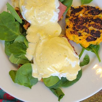 Fresh First - Eggs Benedict - Gluten-Free Near Me - Fort Lauderdale, Florida