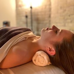 Jay by the Bay Massage & Wellness - Total relaxation