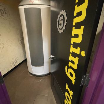 Planet Fitness - Tanning Room - Gyms Near Me - Mobile, Alabama Planet Fitness - Tanning Room - Gyms Near Me - Mobile, Alabama