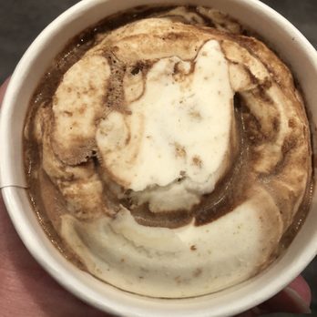 Crumbl - Covington - S'mores ice cream - Bakeries Near Me - Covington, Washington Crumbl - Covington - S'mores ice cream - Bakeries Near Me - Covington, Washington
