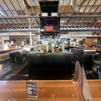 Ballast Point Brewing Long Beach - Inside bar - Breweries Near Me - Long Beach, California
