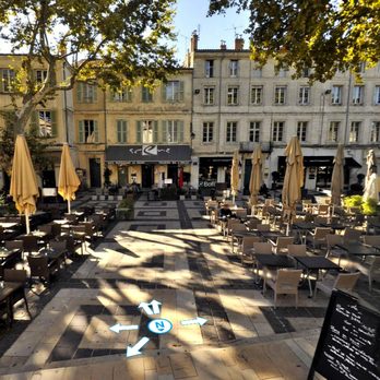 La Scène - French Near Me - Avignon, 84