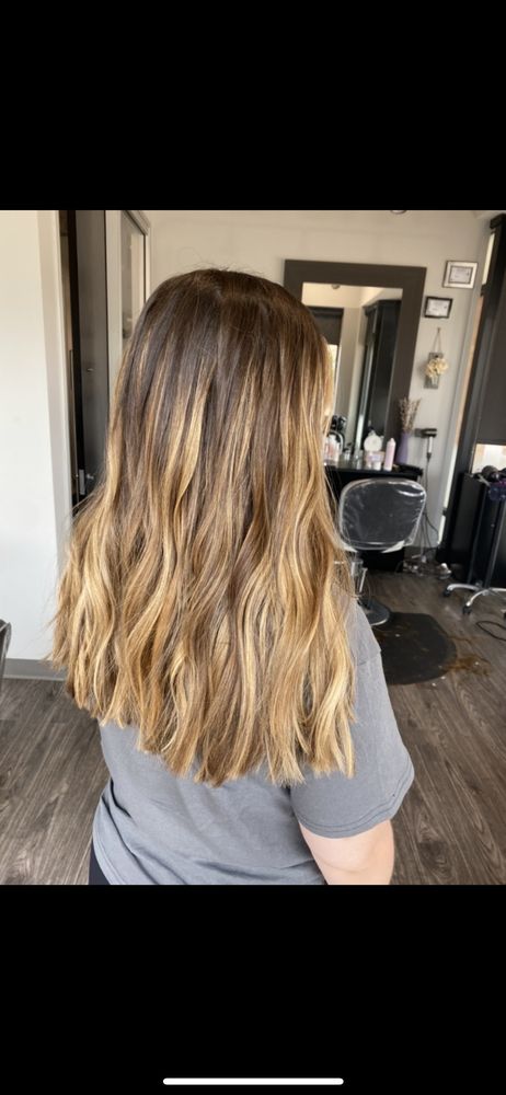 Sarah Elite Studio Logo