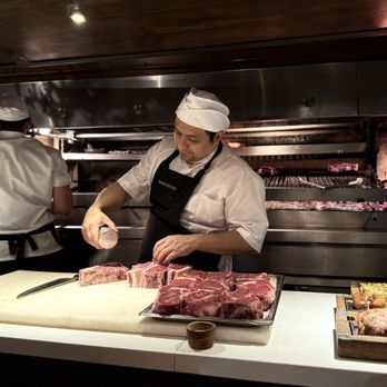 Don Julio - Best cuts - Steakhouses Near Me - Buenos Aires, C Don Julio - Best cuts - Steakhouses Near Me - Buenos Aires, C