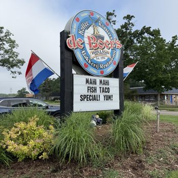 Deboer Bakkerij North - Bakeries Near Me - Holland, Michigan Deboer Bakkerij North - Bakeries Near Me - Holland, Michigan