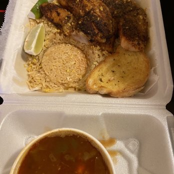 7Spice Cajun Seafood - You can see the styrofoam imprint in the rice where they placed it on the rice - Cajun/Creole Near Me - Katy, Texas 7Spice Cajun Seafood - You can see the styrofoam imprint in the rice where they placed it on the rice - Cajun/Creole Near Me - Katy, Texas