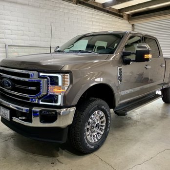Redding Window Tint - 2022 Ford F-350!
This vehicle got the two front passenger/driver windows done with our 35% Ceramic Film! - Car Window Tinting Near Me - Redding, California Redding Window Tint - 2022 Ford F-350!
This vehicle got the two front passenger/driver windows done with our 35% Ceramic Film! - Car Window Tinting Near Me - Redding, California