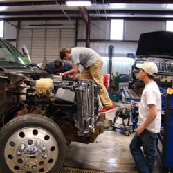 Caine's Auto Body Shop