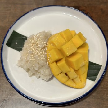 Dear Mom Cafe - Mango Sticky Rice - Thai Near Me - Bend, Oregon Dear Mom Cafe - Mango Sticky Rice - Thai Near Me - Bend, Oregon