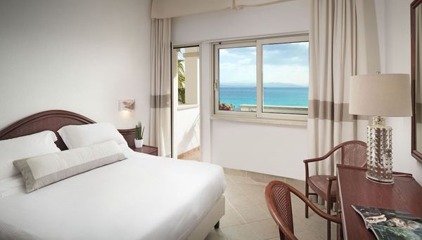 Gabbiano Azzurro Hotel & Suites by null