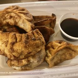 Chung Shing Kitchen - Pork fried dumplings