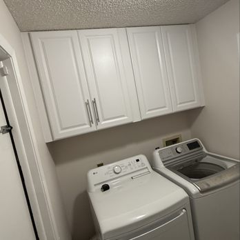 Handyman Manzano - New cabinets on laundry room - Handyman Near Me - Holiday, Florida Handyman Manzano - New cabinets on laundry room - Handyman Near Me - Holiday, Florida