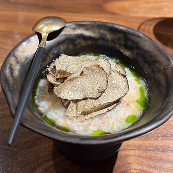 Akikos - Sushi Bars Near Me - San Francisco, California