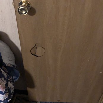 Wigwam Resort - Hole in bedroom door - Resorts Near Me - Baudette, Minnesota