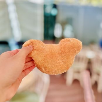 Mint Julep Bar - Peach Beignet! My favorite - Donuts Near Me - Anaheim, California Mint Julep Bar - Peach Beignet! My favorite - Donuts Near Me - Anaheim, California