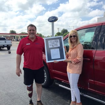 Ross Ford Toyota - Cecil Peevey, one of our Sales Consultants being presented with an Excellence Award by our General Manager, Farah Simmons. - Car Dealers Near Me - Wynne, Arkansas Ross Ford Toyota - Cecil Peevey, one of our Sales Consultants being presented with an Excellence Award by our General Manager, Farah Simmons. - Car Dealers Near Me - Wynne, Arkansas
