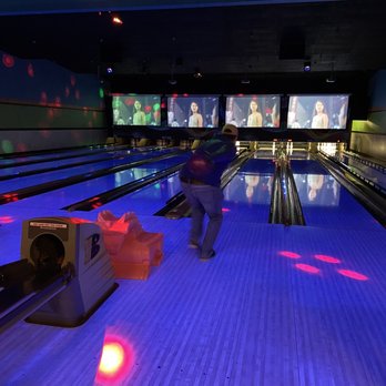 Lucky Jack S 21 Photos 32 Reviews 1705 Garfield Rd Traverse City Mi Yelp