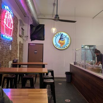 Fugu Taiyaki - inside - Desserts Near Me - Oceanside, California