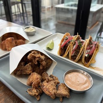 Lincoln Social Rooftop - American Near Me - Columbus, Ohio