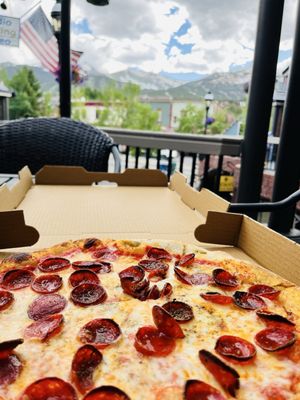 Tin Plate Pizza by null