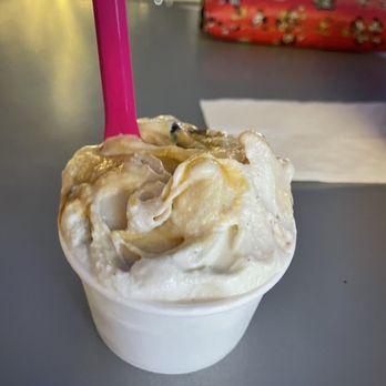 Dolcezza - Peanut Butter Mash paired with Vanilla Bean! - Coffee & Tea Near Me - Washington, DC, District of Columbia Dolcezza - Peanut Butter Mash paired with Vanilla Bean! - Coffee & Tea Near Me - Washington, DC, District of Columbia