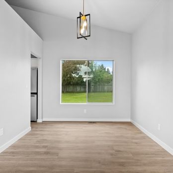 Top Flooring - Luxury vinyl plank installation - Carpet Installation Near Me Top Flooring - Luxury vinyl plank installation - Carpet Installation Near Me